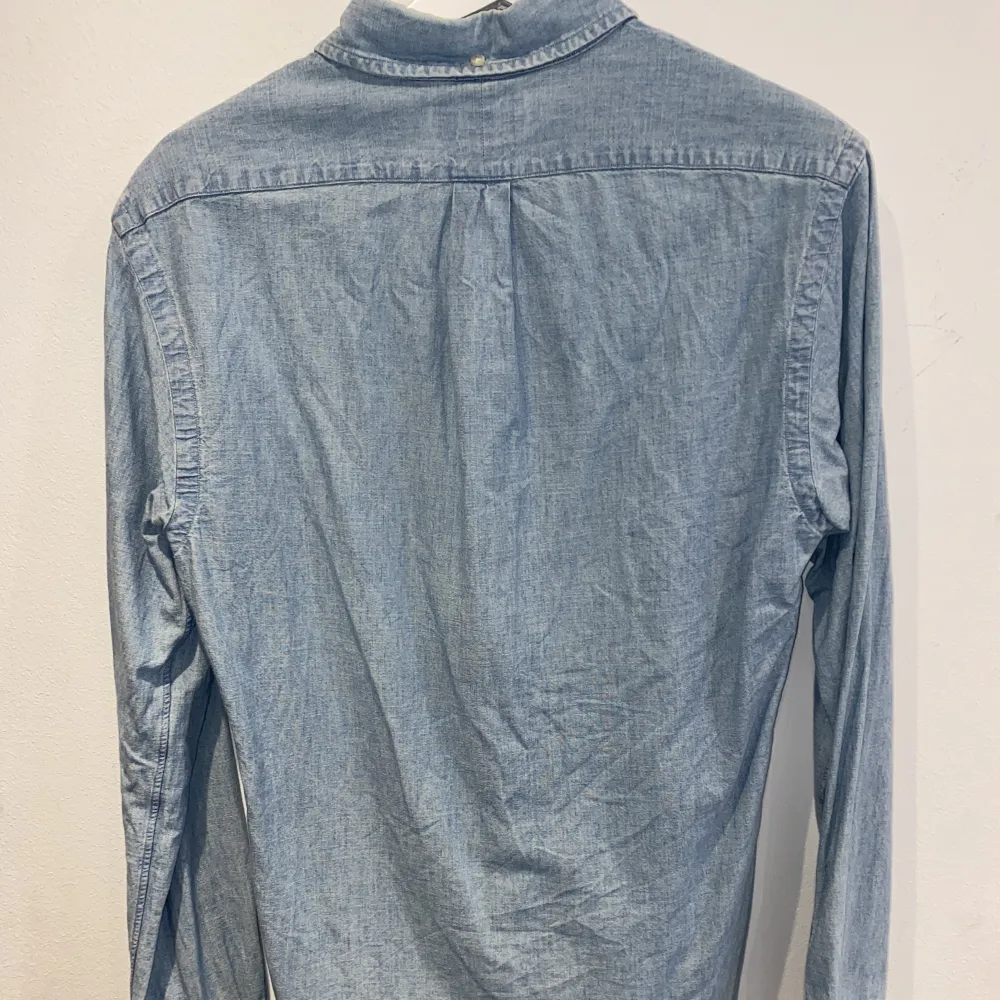Polo Ralph Lauren skjorta Bra skick, slimfit, storlek S Pris:249. Skjortor.