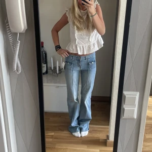 Hm jeans - Säljer dessa populära jeans från hm med prislappen kvar i storlek 36