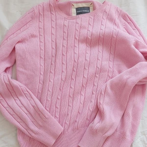 Rosa tröja - Helt oandvänd