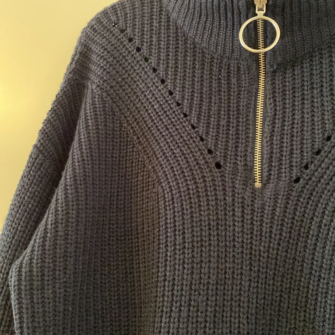 stickad tröja 