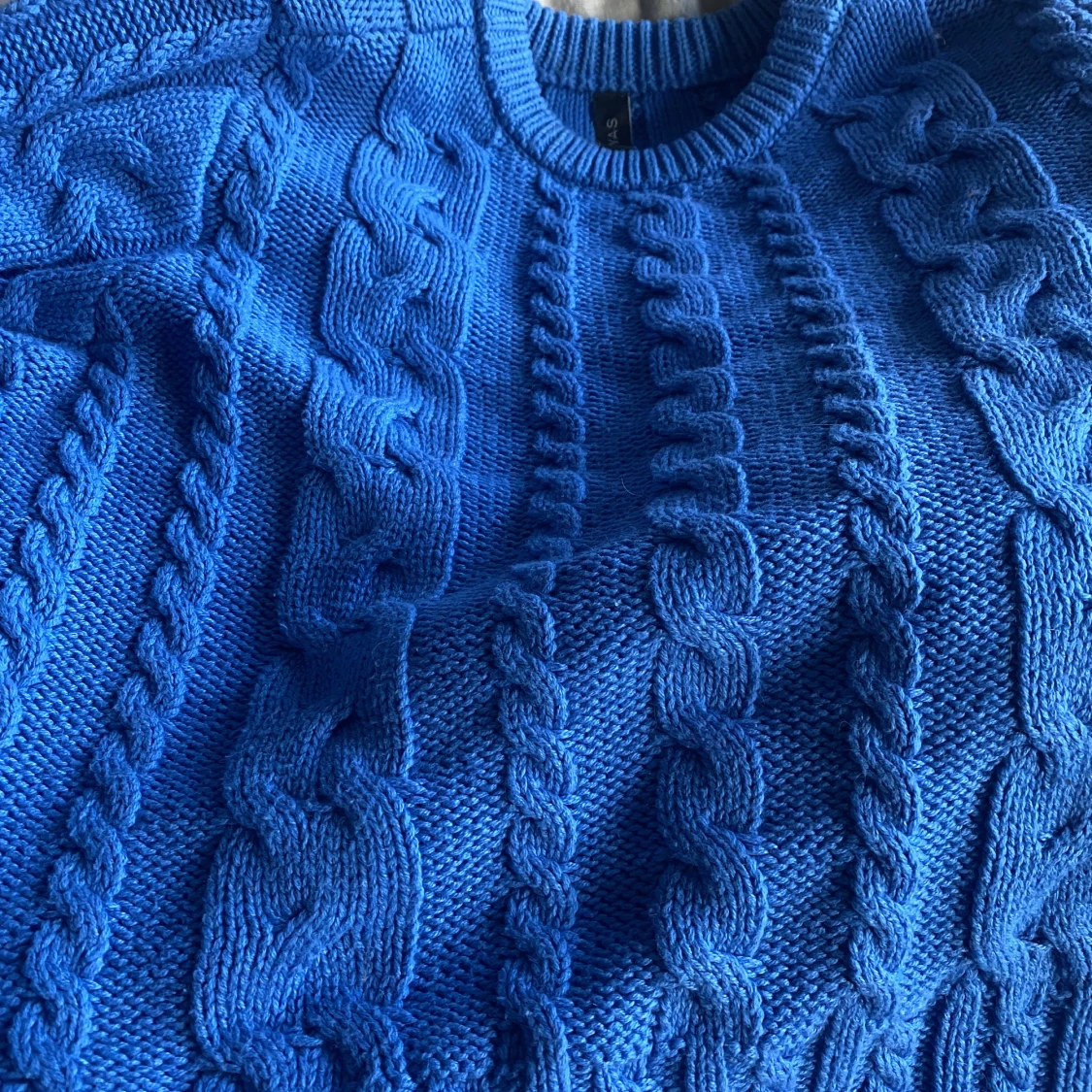 Fin kabelstickad tröja💙💙 - 91