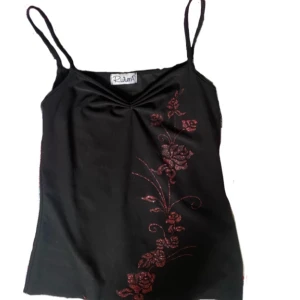 Svart linne - Skriv för fler bilder💕