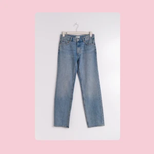 Blåa jeans - Blåa jeans från Gina! Så fina men kommer knappt till användning längre!💗