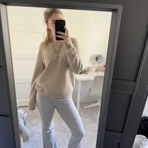 Stickad tröja  - Så fin stickad tröja 🤎🍂