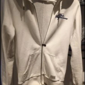 Peak performance dam hoodie S - Storlek S Knapp använd