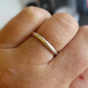 925silver ring  - 925silver ring från Safira oanvänd/nyskick  Storlek ca 16-16,5 150kr