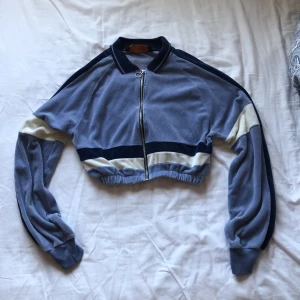 Urban outfitters - Köpt på UO second hand i london. Passar XS-M