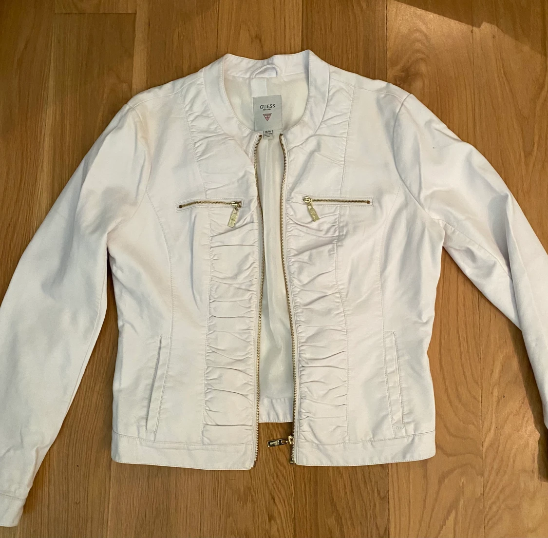 guess jacket
