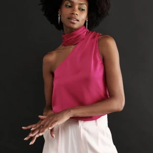 Rosa topp - Aldrig använd och med lappar kvar 