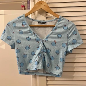 Blå magtröja🍑 - Betalning sker via köp nu🥰 Köparen står för frakten💗