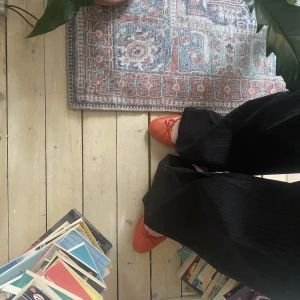 Oanvända oranga ballerina  - Helt oanvända ballerina. Storlek 38 men skulle säga 37