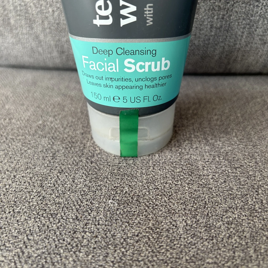 Boots facial scrub - 90