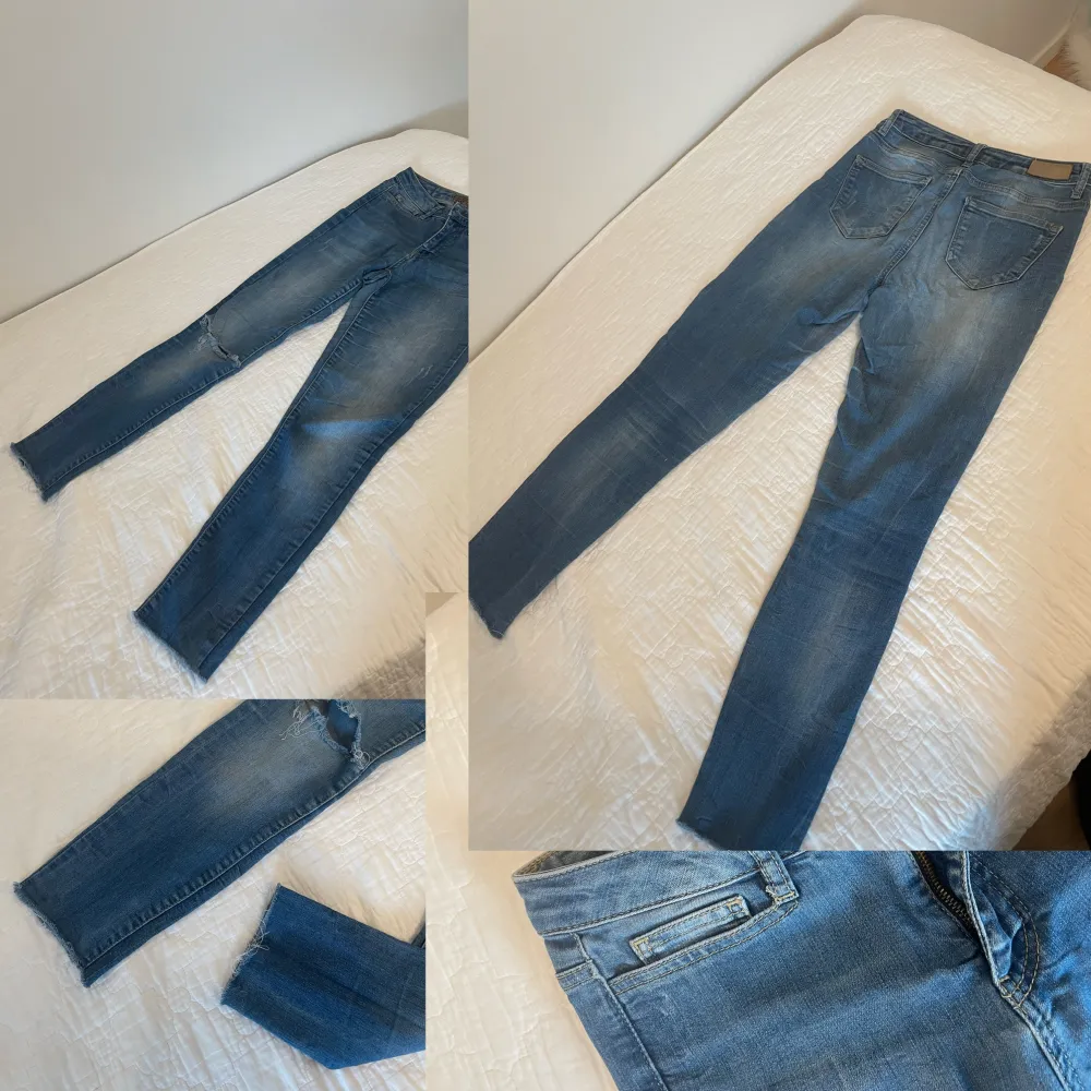 🌸🌸🌸 Tighta jeans med hål i ena benet 🌸🌸🌸. Jeans & Byxor.