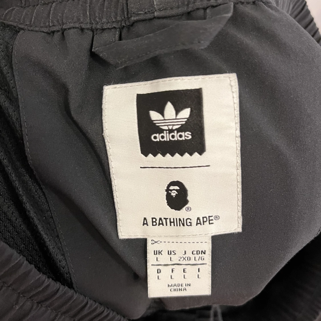 Adidas x Bape byxor - 91