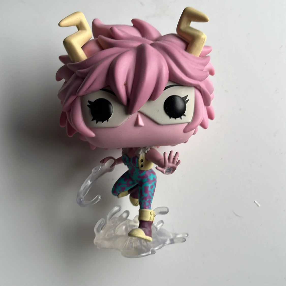 Mina ashido POP figure - 90