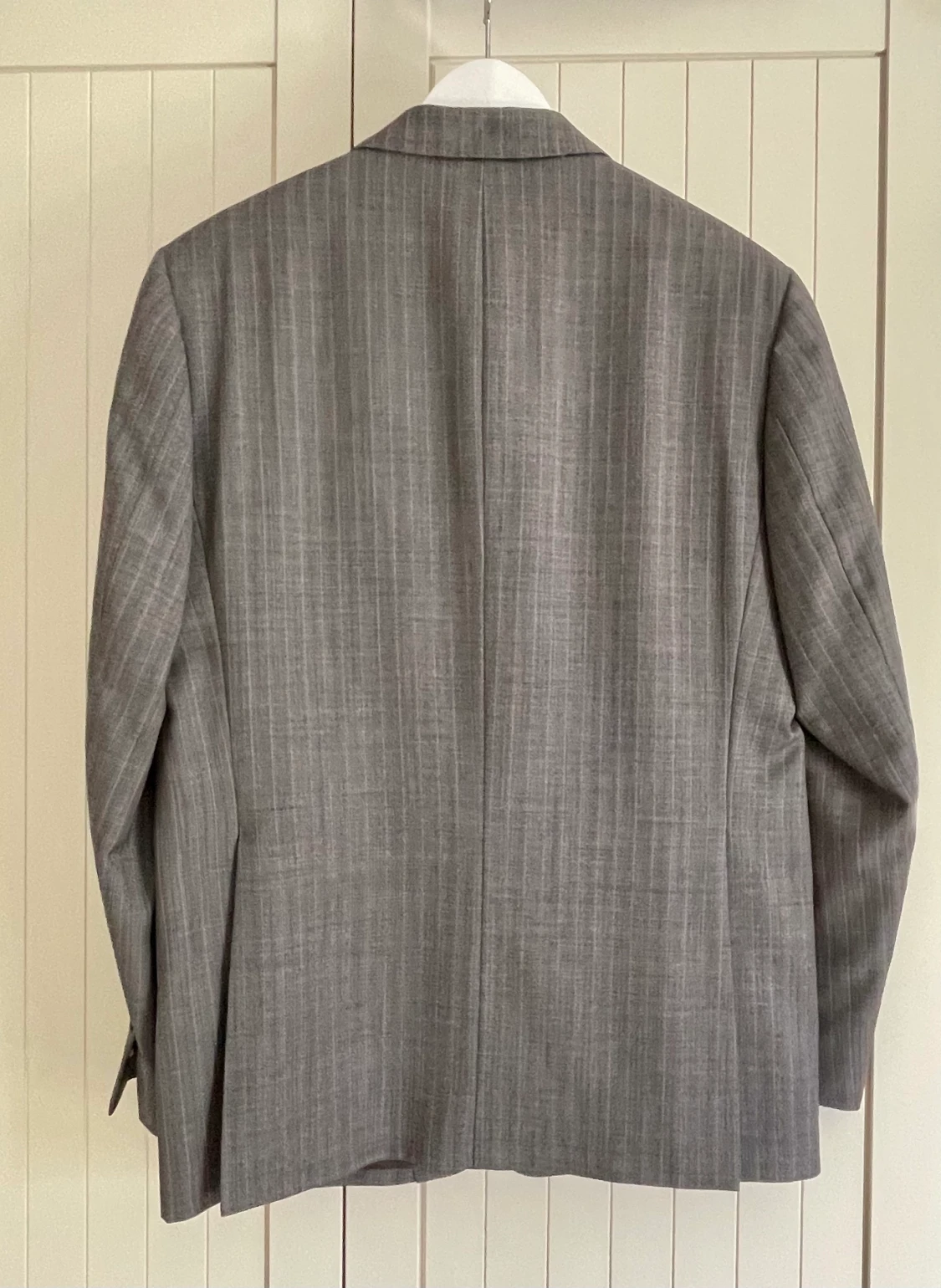 Kavaj i iltaliensk ull - 90