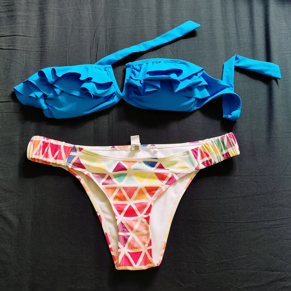 Bikini used only once. Upper part size XS (fits an 80/90). Lower part size S (fits a 34/38). Both parts 50 kr or 30 kr each. Övrigt.
