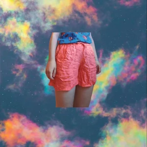 Rosa linne-shorts - Sköna rosa linne shorts som passar bra till sommarn. Knappt använd alls, i väldigt bra skick. Skrynkliga på bilden, men det är bara för att jag glömde stryka!