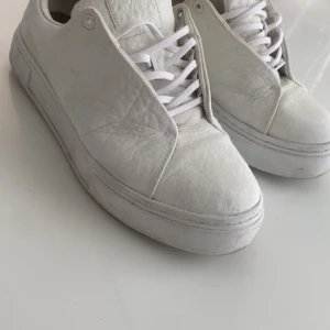 Eytys skor  - Säljer mina Eytys som jag inte använder, skorna är i storlek 42, Finns nästan inte och få tag i längre 