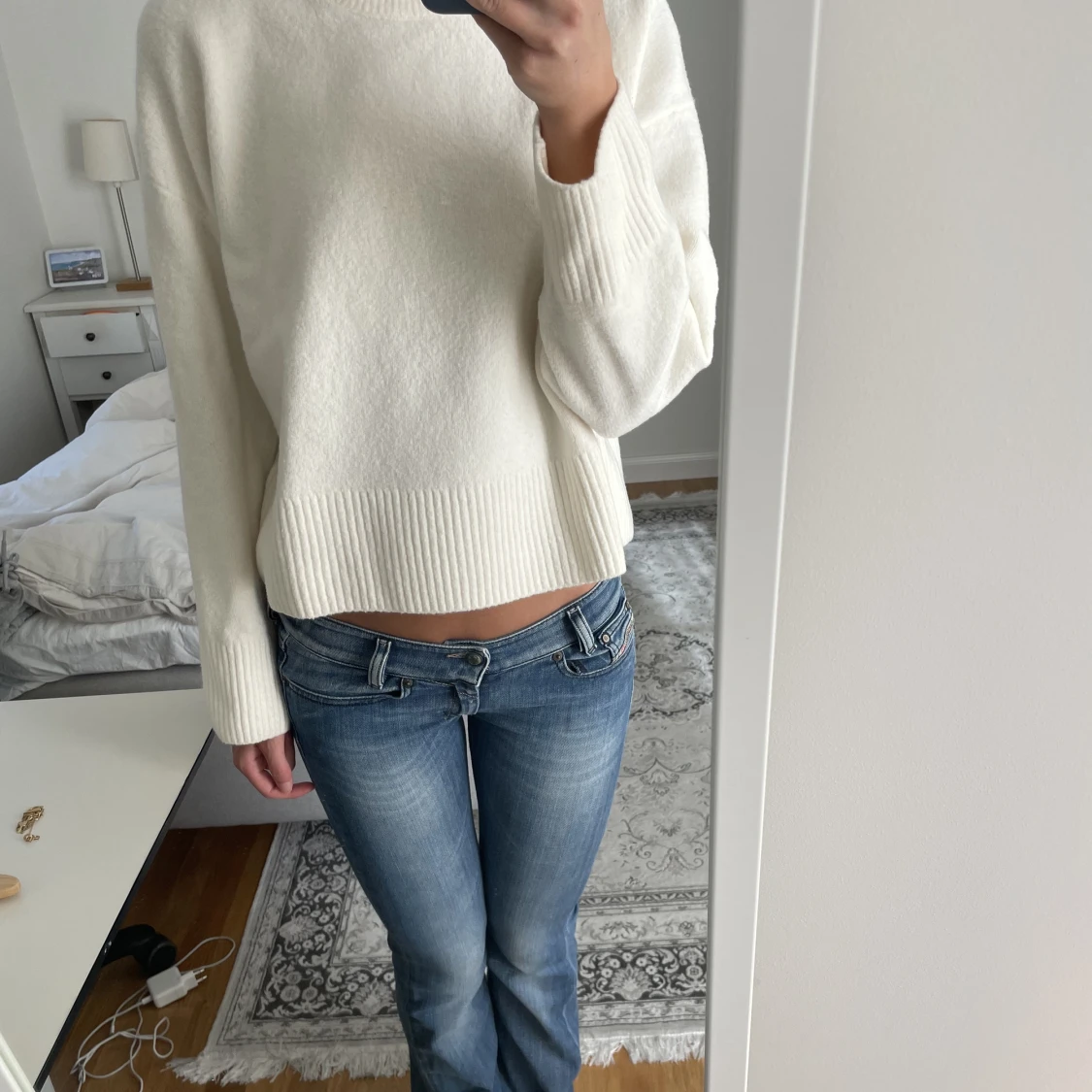 Vit stickad tröja från &otherstories