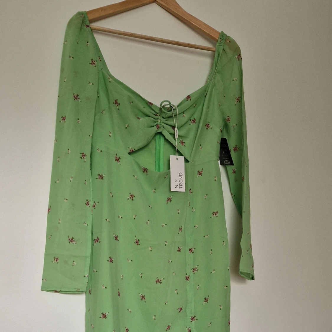 Grön klänning  - 1