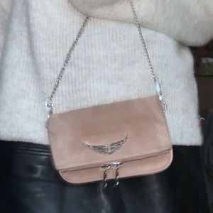 Zadig väska - Liten söt Zadig väska som inte används!💕💕 anvöndt skick men bra