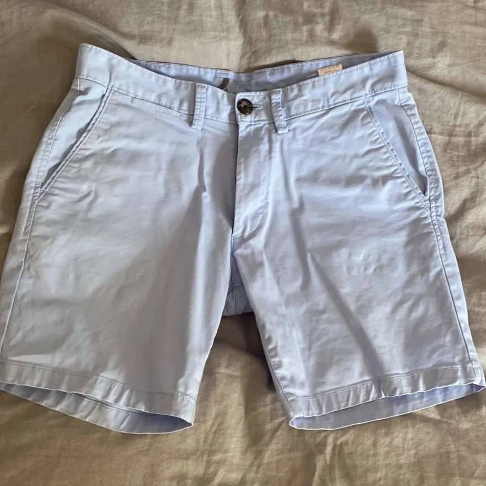 Säljer dessa fina shorts perfekta till sommaren! Säljer pga brist på plats💗. Shorts.