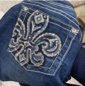 Miss me jeans - Säljer pga att de va flr stora