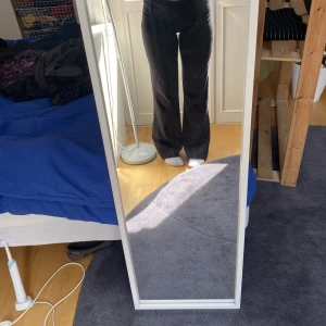 Svarta kostymbyxor  - Svarta kostymbyxor som sitter som en smäck! 