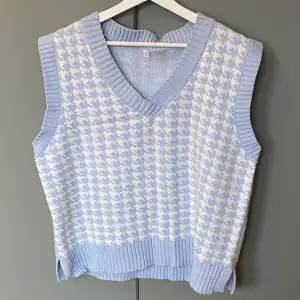 Söt ljusblå oversized sweatervest! 