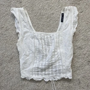 Vit topp - Jättefin vit topp från bershka🤍✨