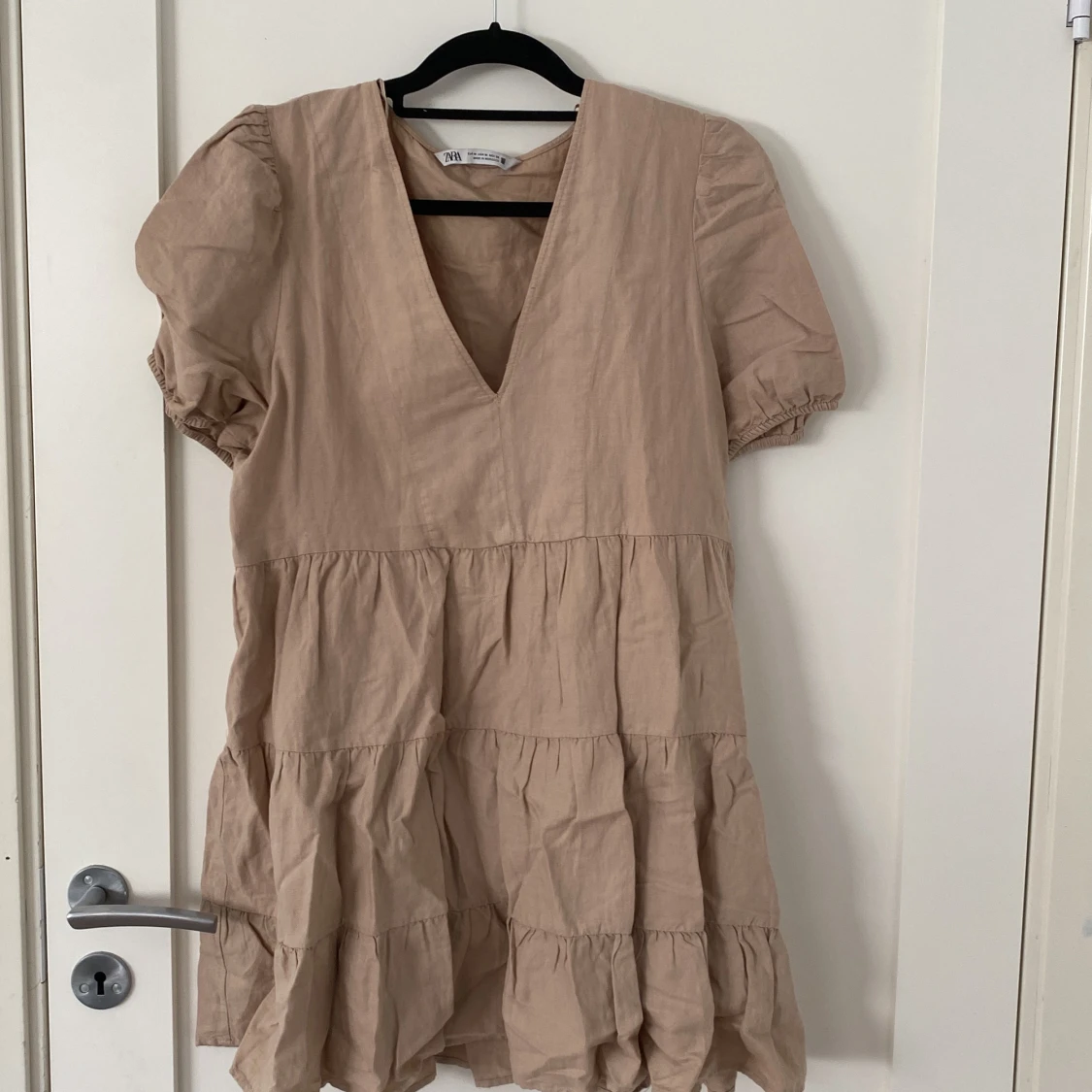 Beige sommarklänning