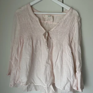 Odd Molly blus  - Storlek 2, motsvarar M. Fint skick