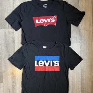 Levis T-shirts storlek 176/ S - Dessa T-shirts är använda några få gånger och säljes tillsammans för 200kr. Är köpta på kids brandstore och är unisex.