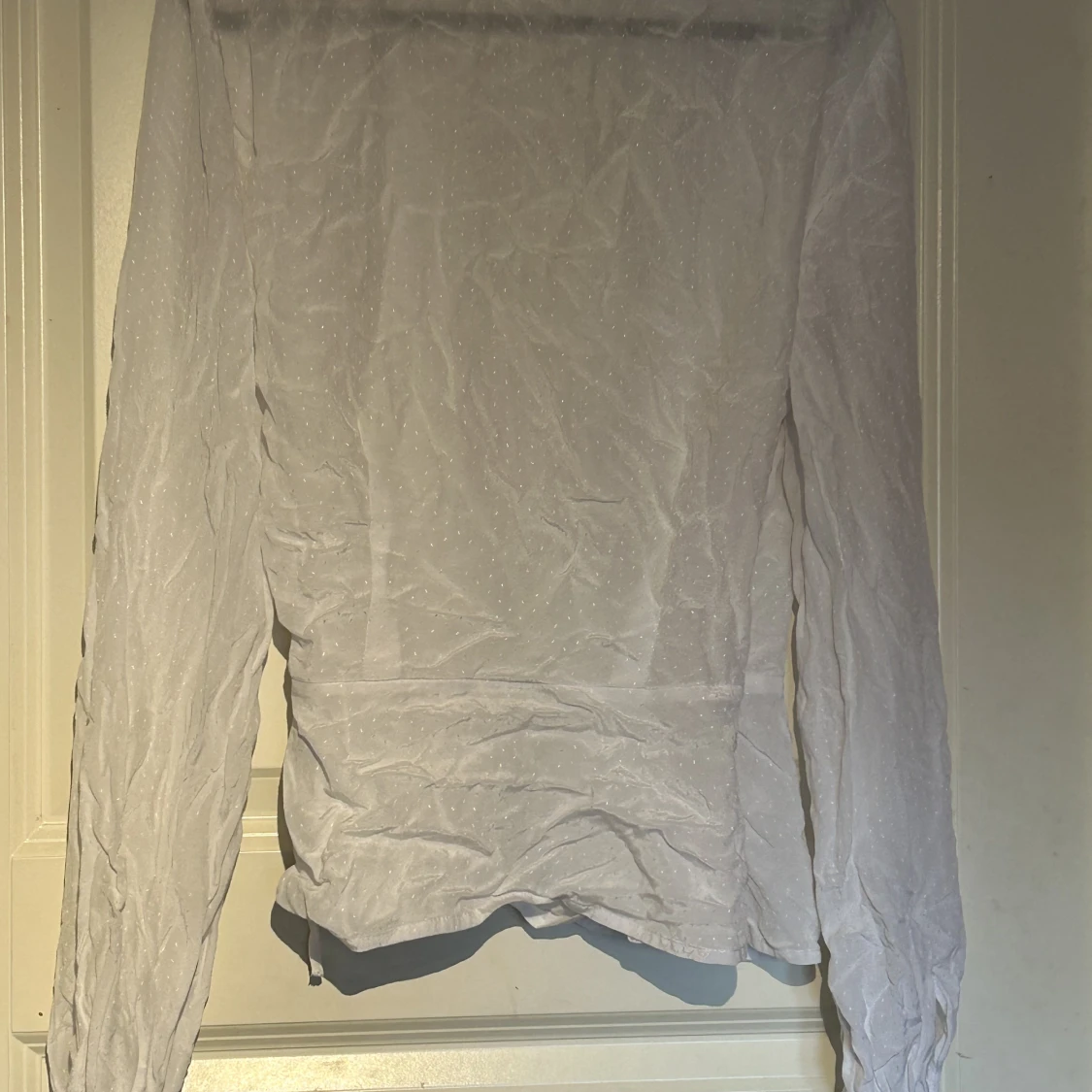 Vit omlott blus - 90