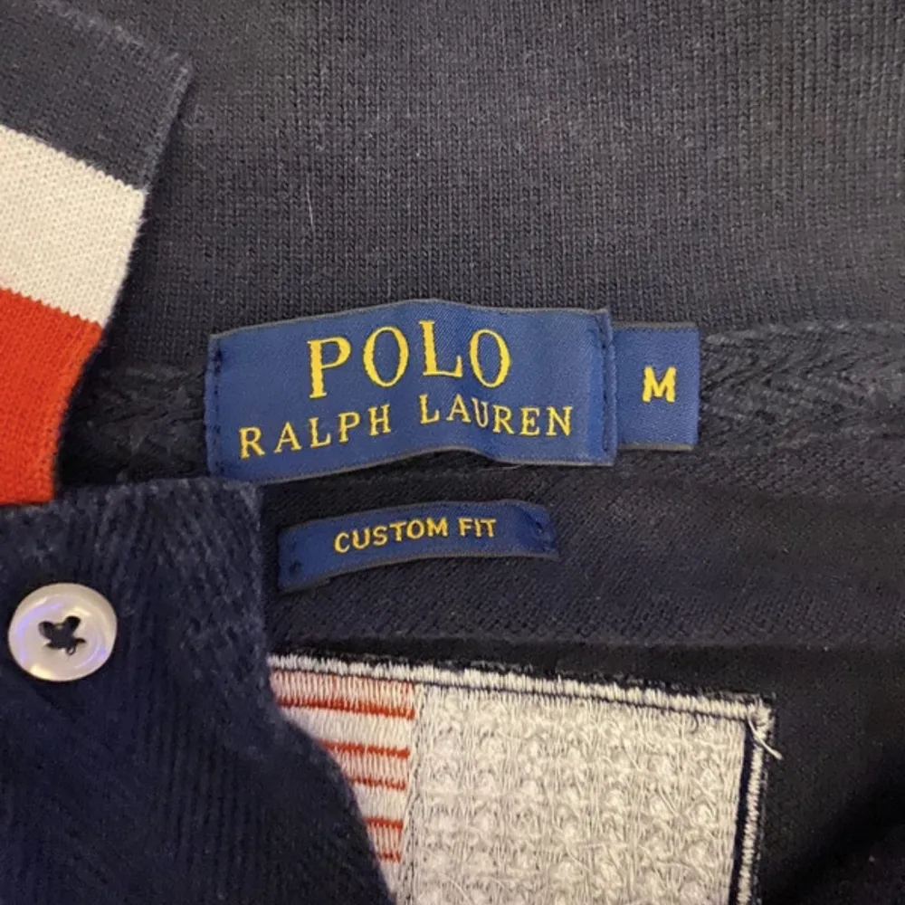Ralph Lauren USA pike 🇺🇸Strl M  Super fett och Kan aldrig Gå fel💯. T-shirts.