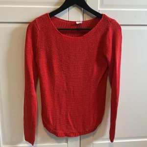Stickad tröja - Stickad tröja från vila. Fint skick