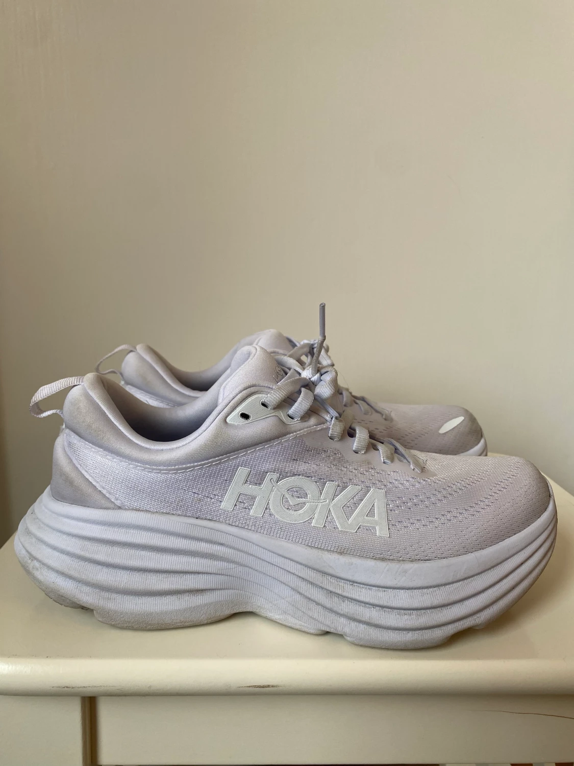 Hoka - 90