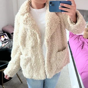 Teddy jacka!  - Snygg Teddy jacka!!