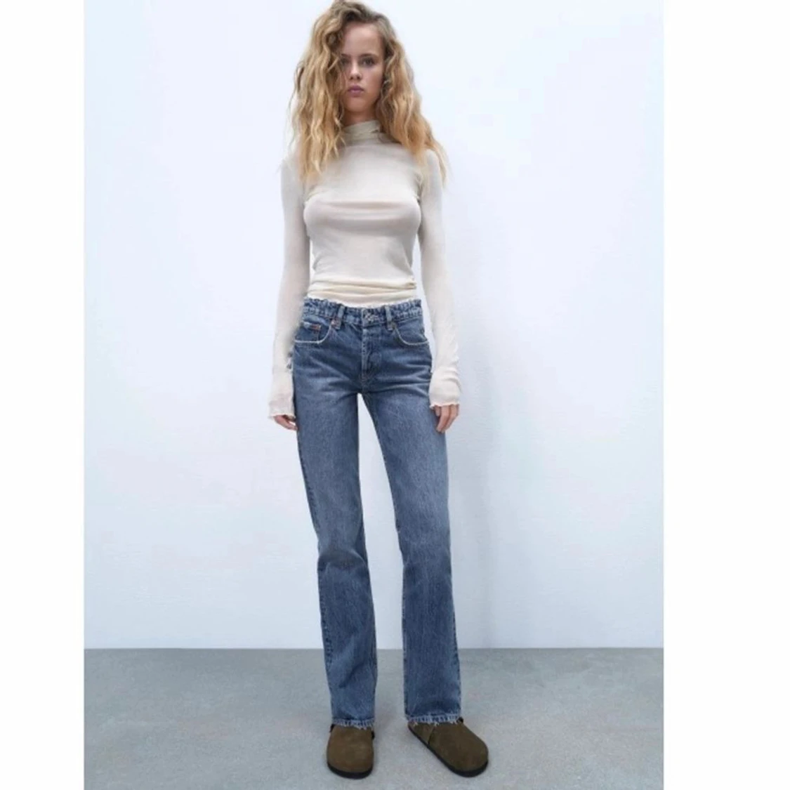 Zara straight low jeans - 90