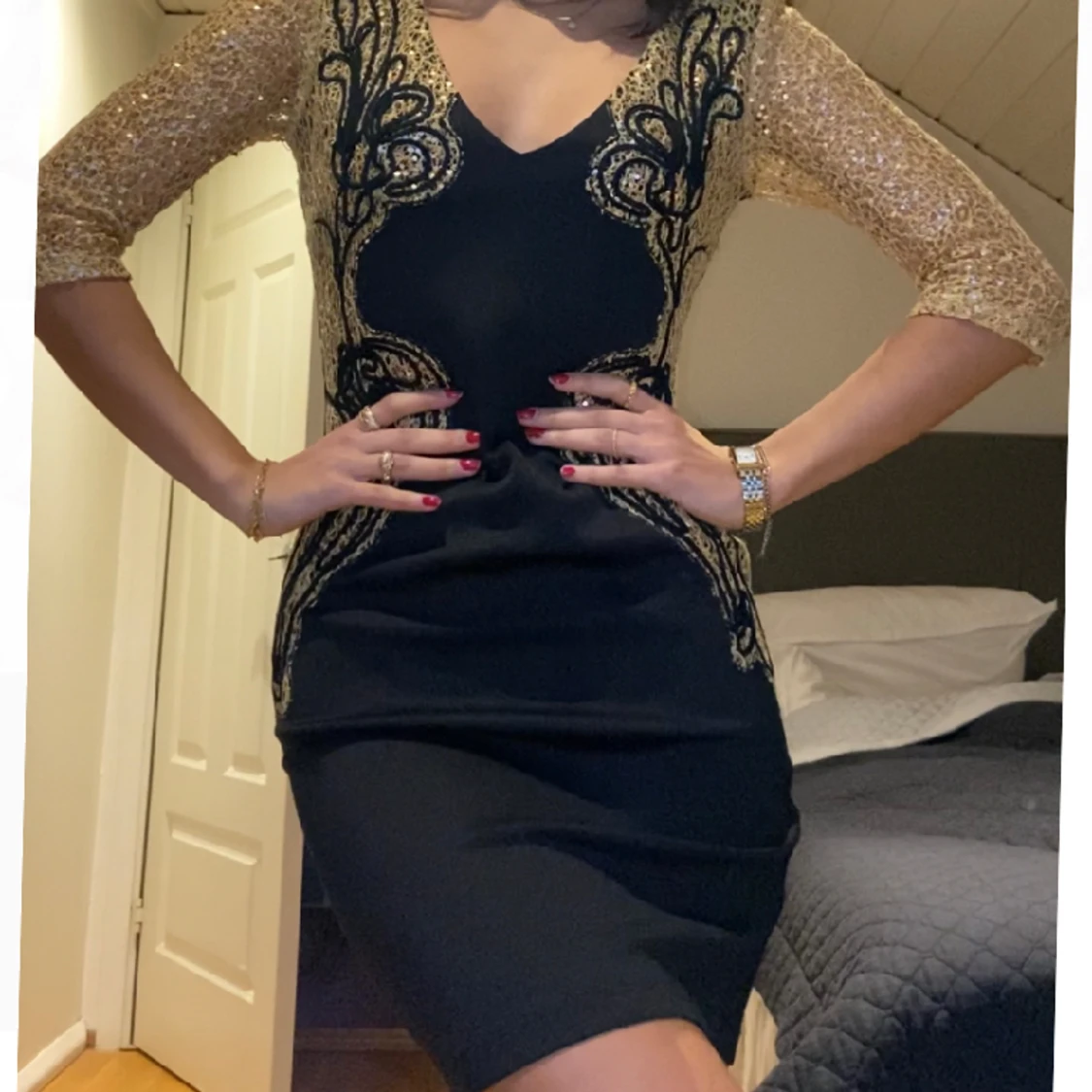 Figursydd nyårsklänning  - 90