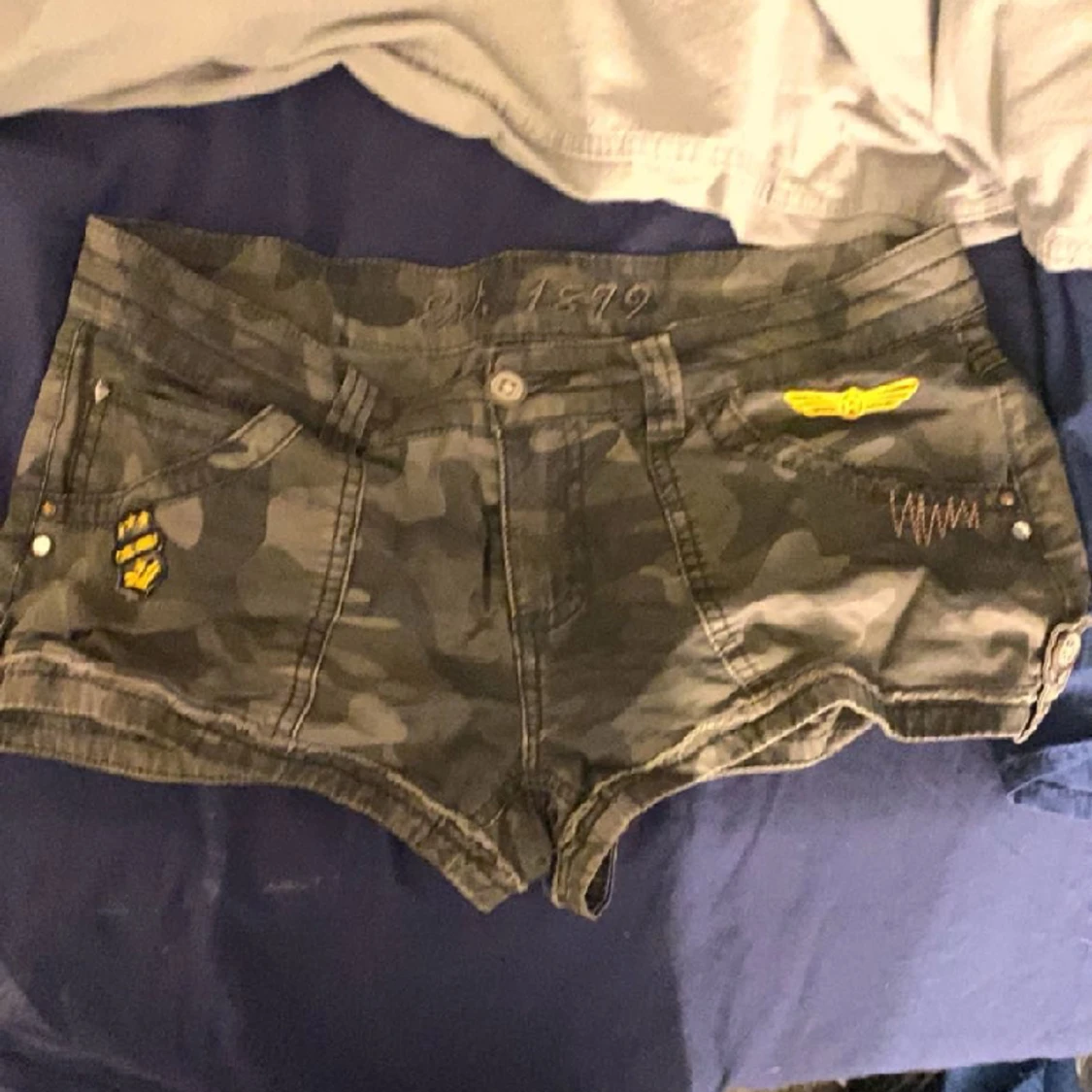 coola miltär shorts 