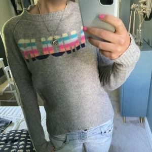 Zadig tröja  - Fin stickad tröja från zadig, köpt begagnad men i bra skick☺️