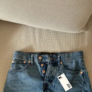 Jeans kjol från lager 157, aldrig använd (prislapp kvar) (frakt tillkommer) 