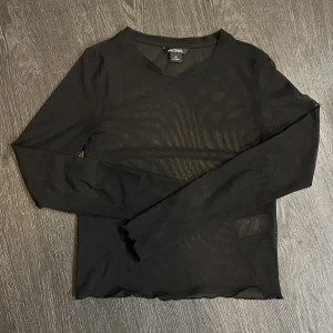 Tröja🖤 - Mesh-topp som använts fåtal gånger!