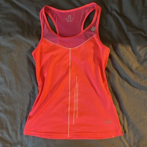 Träningslinne - Korallfärgat träningslinne