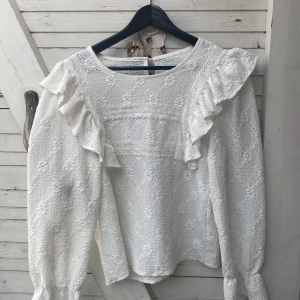 Söt blus - Superfin blus, använd enstaka gånger