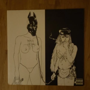 Death grips- money store vinyl - Bra skick. Köpte den för 400.