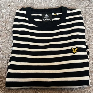 Lyle&scott - En lyle&scott tröja i ett jättefint skick 