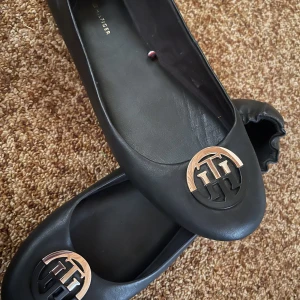 Ballerinaskor - Nypris -> ca 1200 Använda 3-4 gånger  